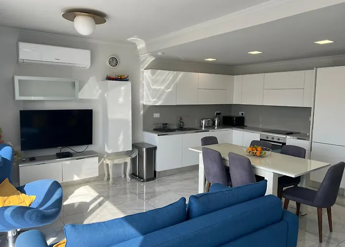 Alka Luxury Penthouse Unit 11