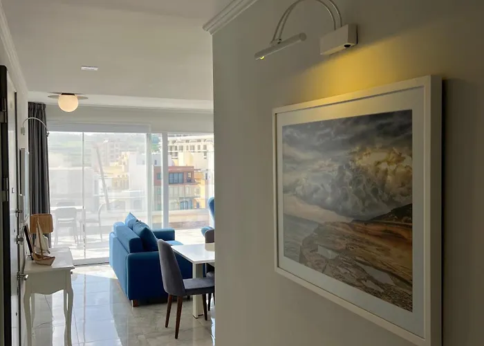 Alka Luxury Penthouse Unit 11 *